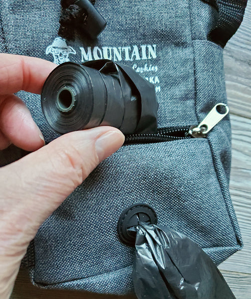 Mountain Mutt Pet Treat Carrier with Bag Dispenser