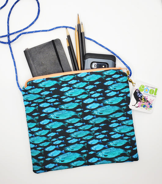 Oceans of Fish Smart Bag